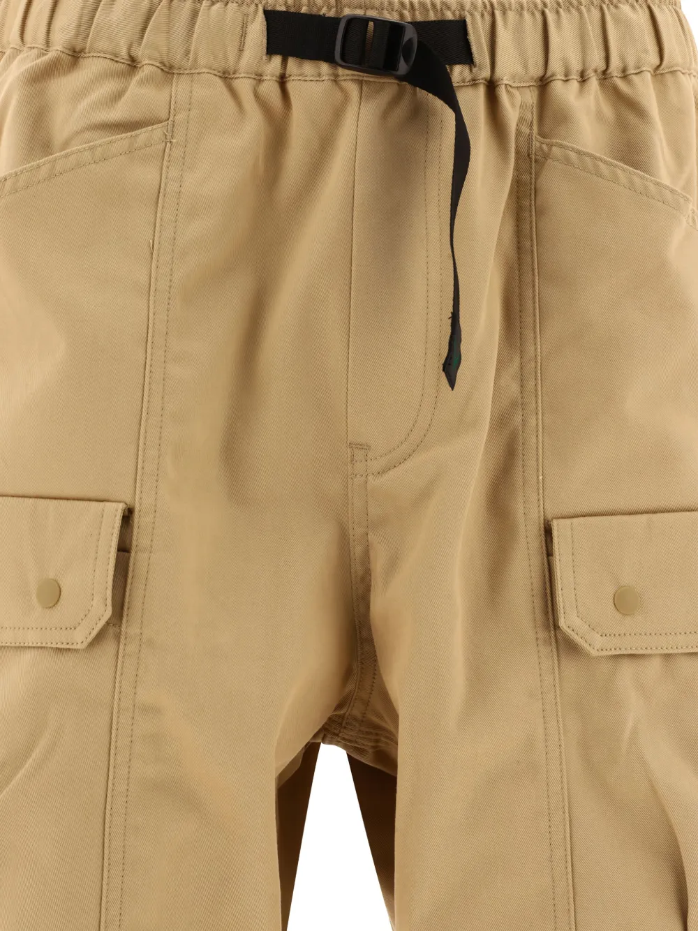 SOUTH2 WEST8 Shorts met elastische tailleband en cargo zak Beige