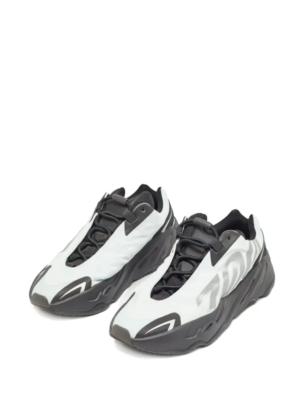 交*。様 YEEZY BOOST 700 adidas Yeezy Boost 700 Faded Azure - GZ2002 Size 10 Mens New