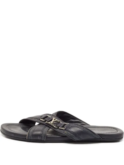 Louis Vuitton Pre-Owned logo-plaque sandals
