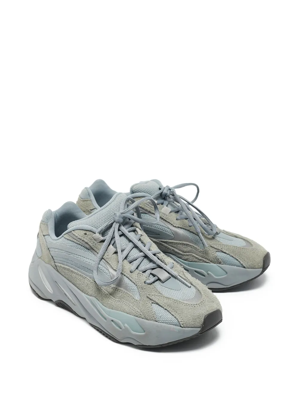 adidas Yeezy Boost 700 V2 mesh-panelled sneakers | Image 2