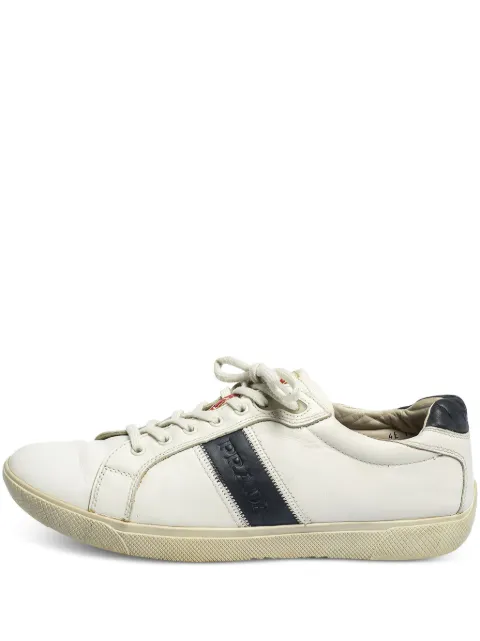 Prada Pre-Owned logo-debossed low-top sneakers