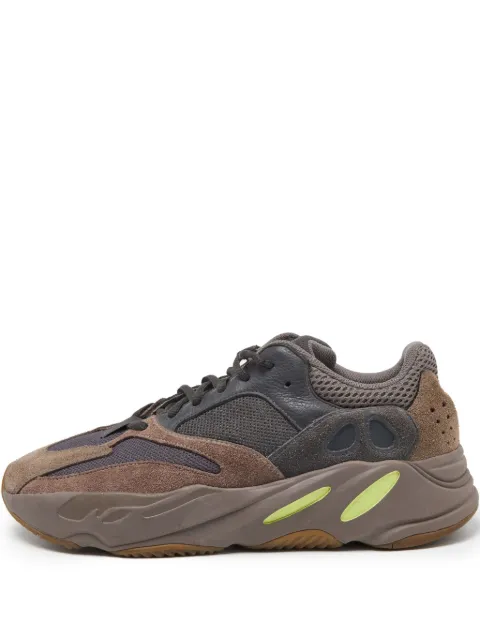 adidas Yeezy pre-owned Boost 700 mesh-panelled sneakers
