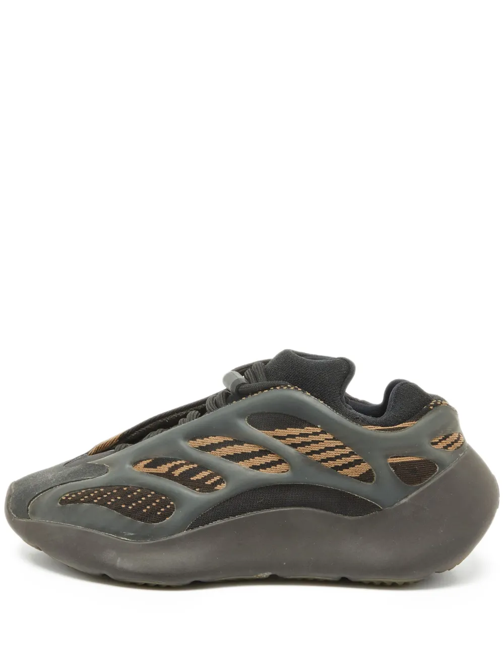 adidas Yeezy pre-owned 700 V3 mesh-panelled sneakers | Brown | Image 1