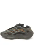 adidas Yeezy pre-owned 700 V3 mesh-panelled sneakers - Brown