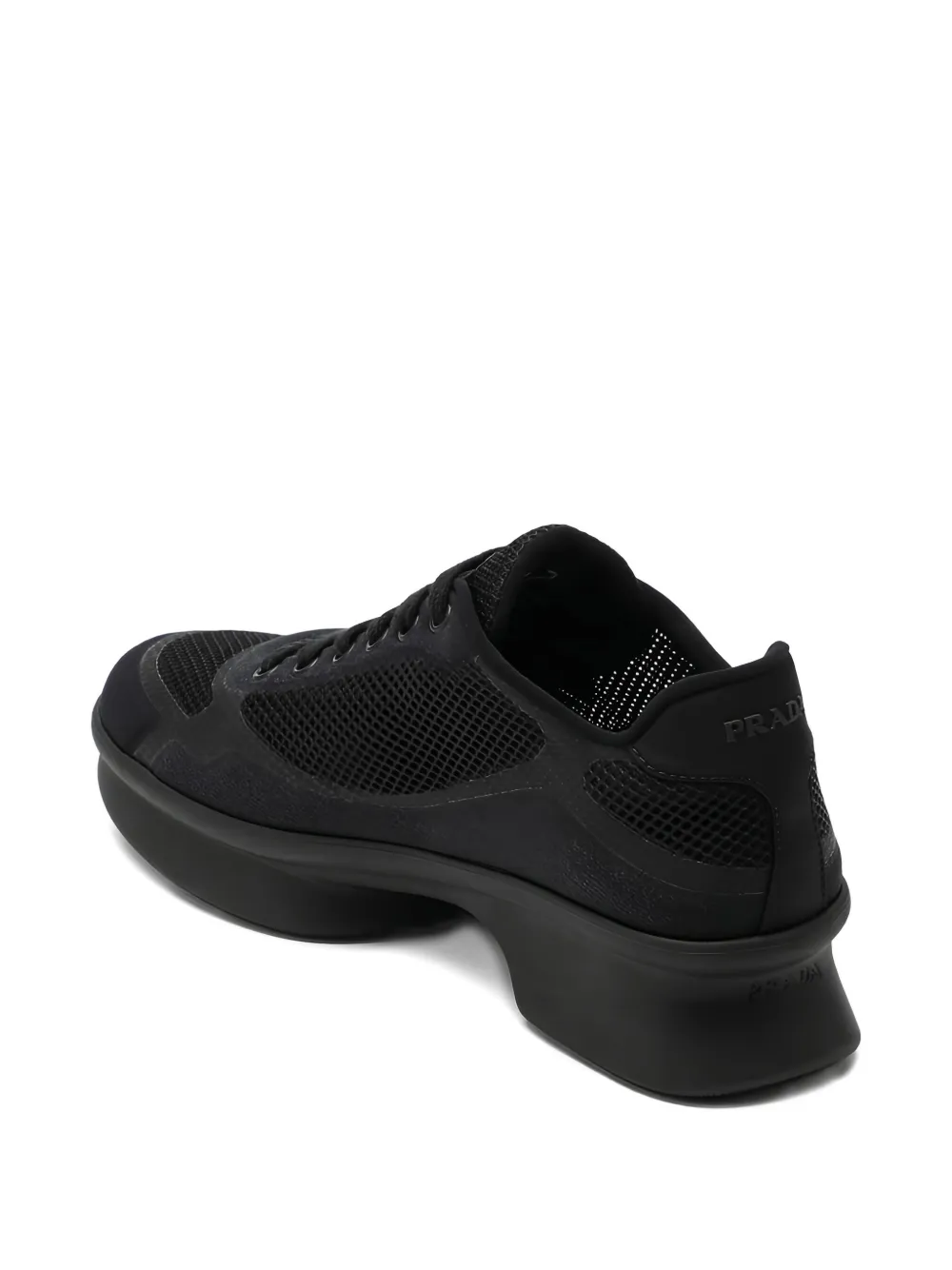 Prada Loafers met mesh vlakken en plateauzool Zwart