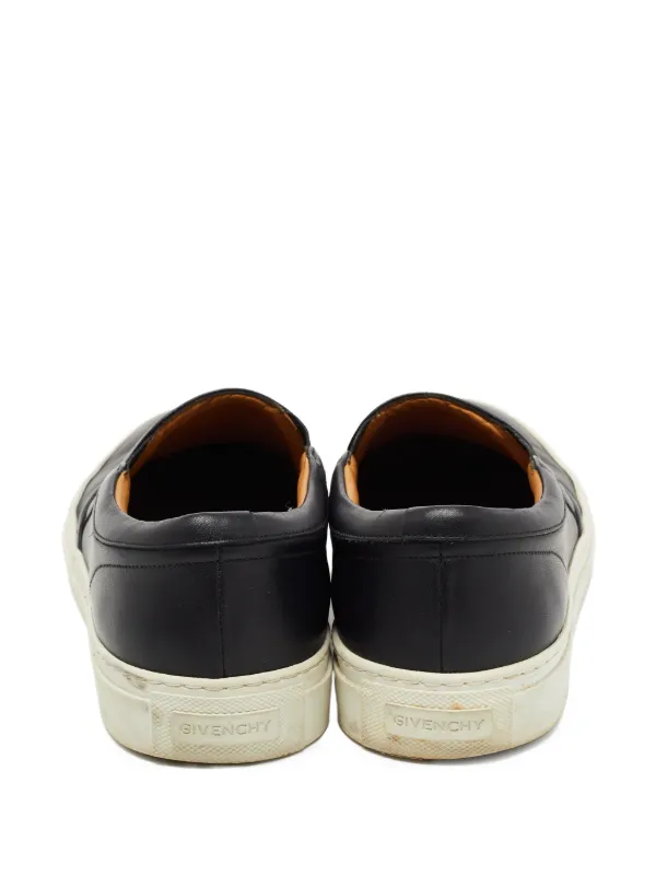Givenchy Pre-Owned Leather slip-on Sneakers | Black | FARFETCH