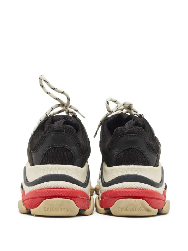 Balenciaga Colorblock Pattern Embroidered Accent Chunky  Balenciaga Brown and Black Chunky Sneakers display picture 1