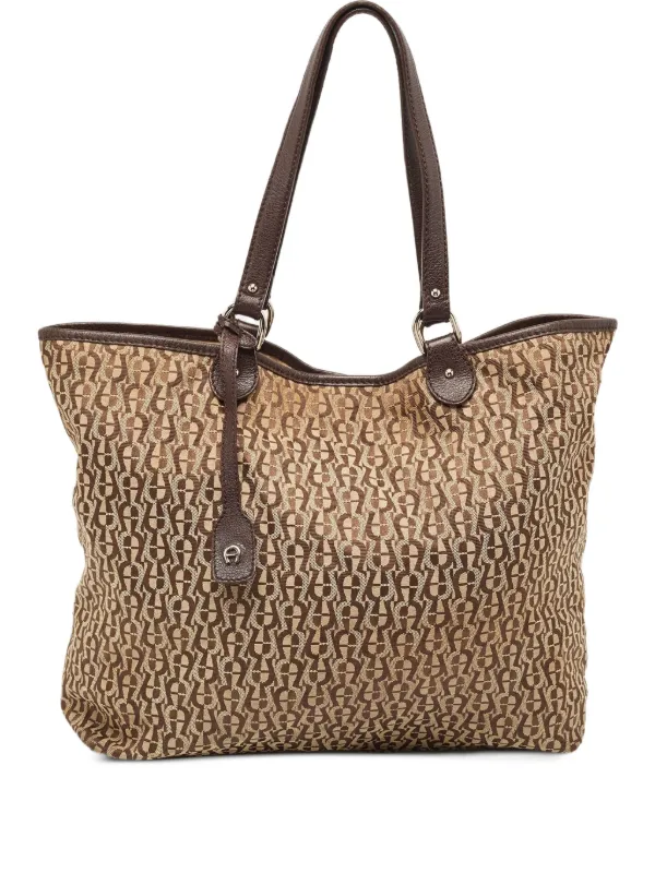 Aigner Vintage Pre-Owned Leather Shoulder Bag Neutrals FARFETCH PH