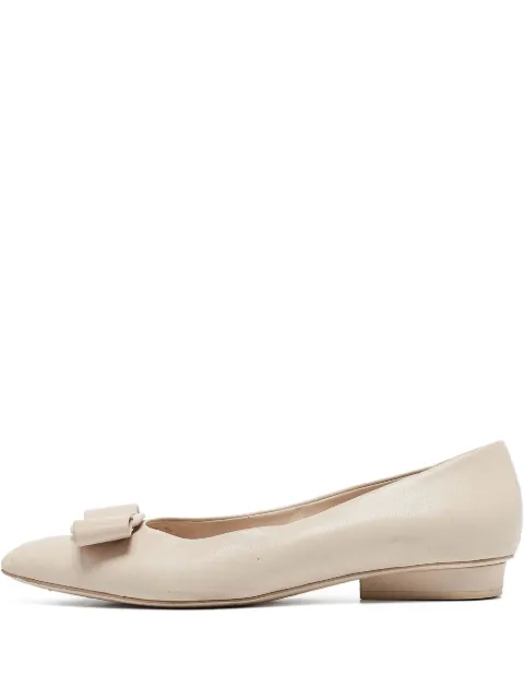Ferragamo Pre-Owned zapatillas Viva Bow