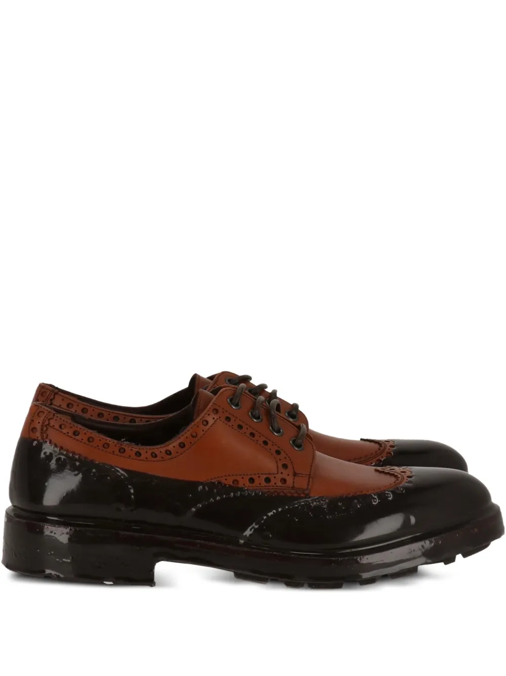 Ferragamo Sapato derby com recortes | Preto | Image 1