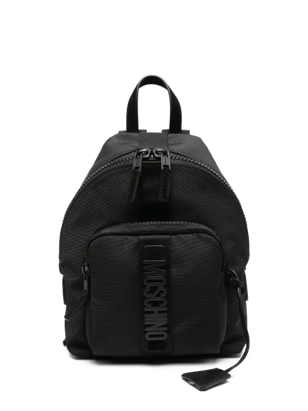 Moschino ロゴプレート バックパック | ブラック | FARFETCH JP