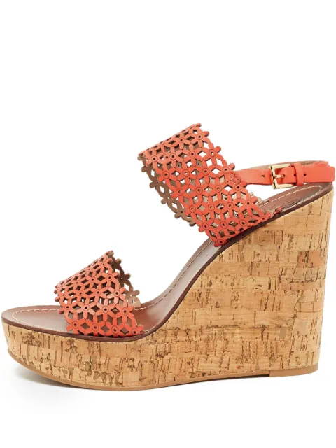 Tory Burch sandales compensées en cuir à design pre-owned