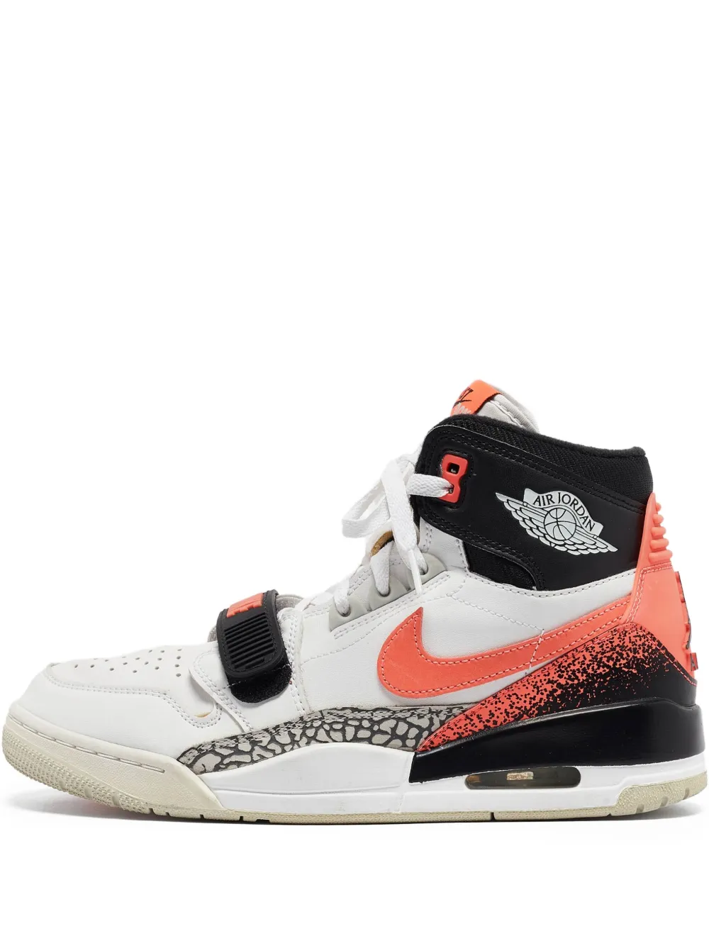 Nike Vintage Air Jordan sneakers | White | Image 1