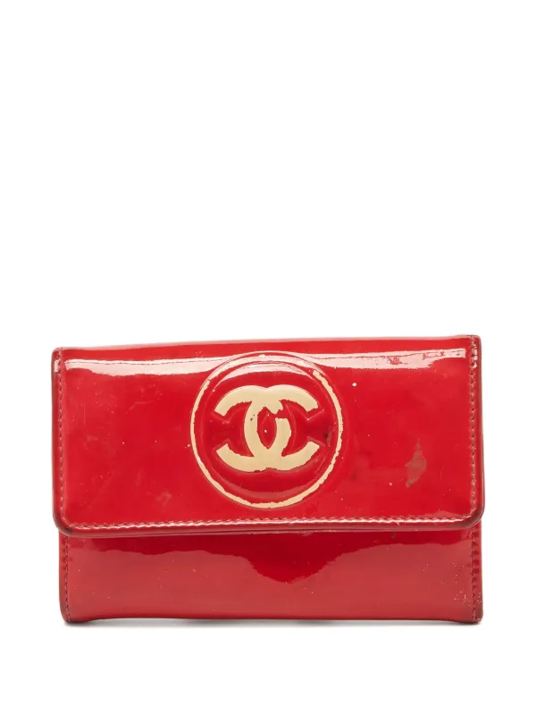 CHANEL Pre-Owned Patent Leather Logo Wallet Red FARFETCH IN