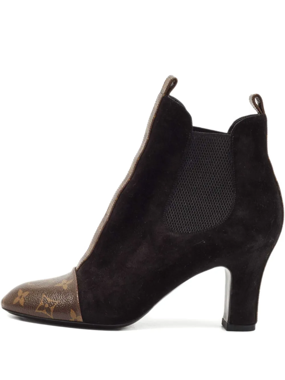 2023 90mm Revival boots