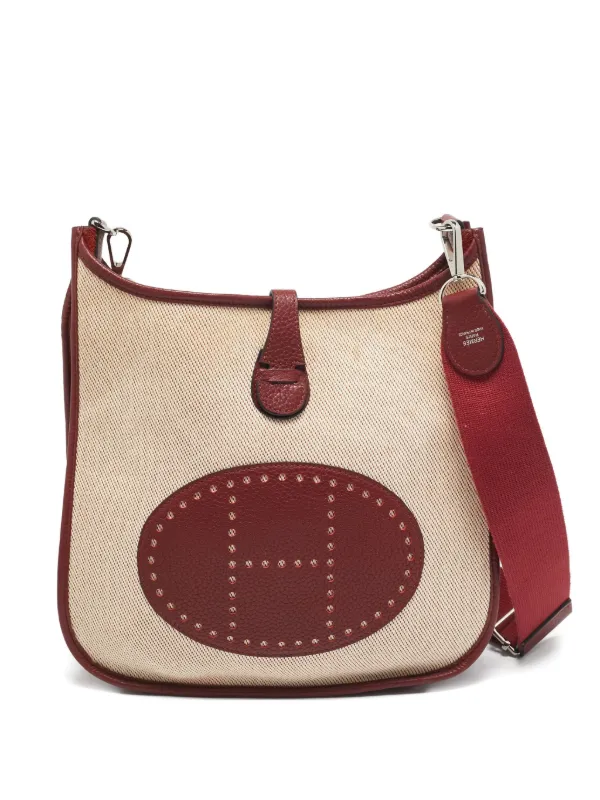 Hermès Pre-owned 2024 Evelyne Poche III Shoulder Bag in Neutrals