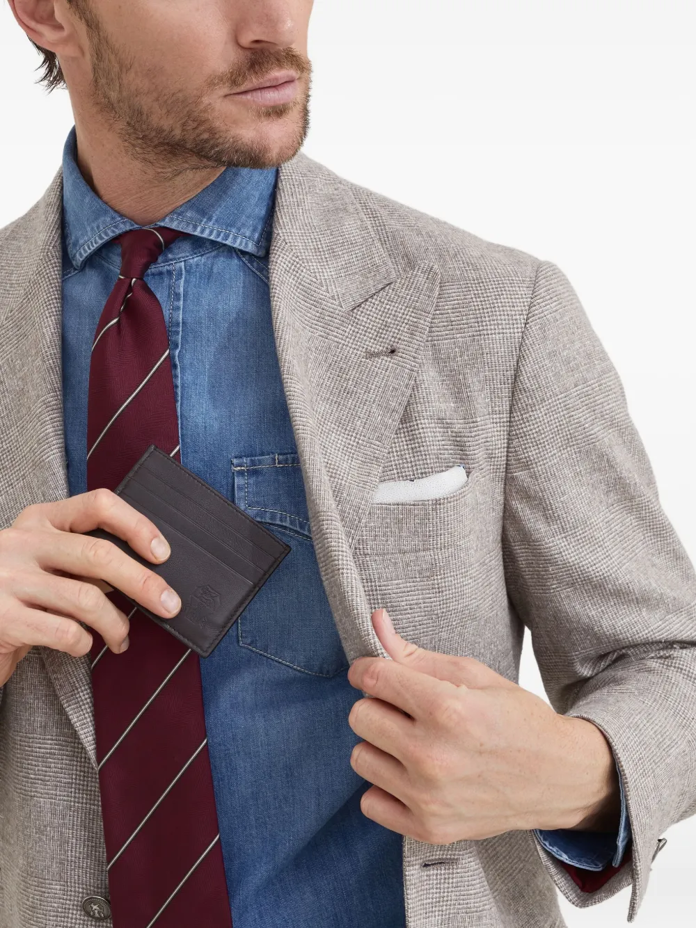 Brunello Cucinelli Pasjeshouder met reliëf Bruin