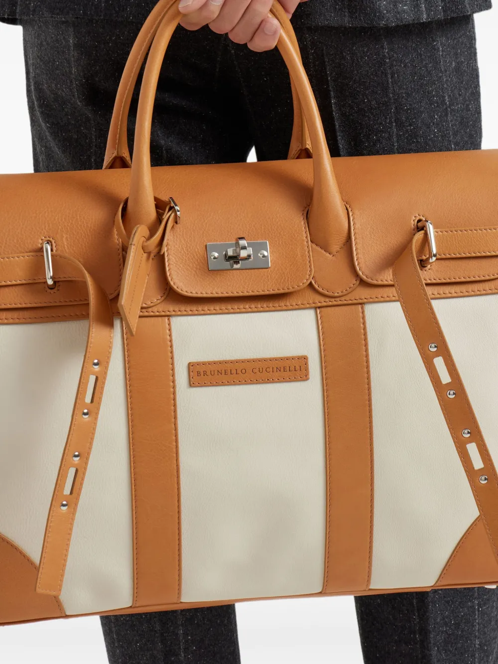 Brunello Cucinelli Canvas reistas met leren afwerking Beige