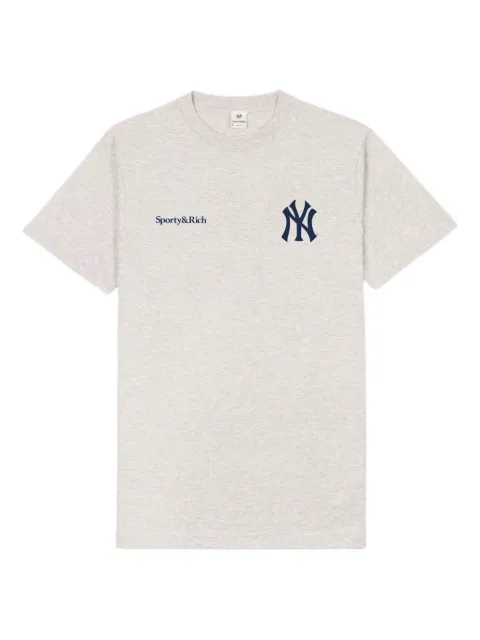 Sporty & Rich Yankees Serif T-shirt
