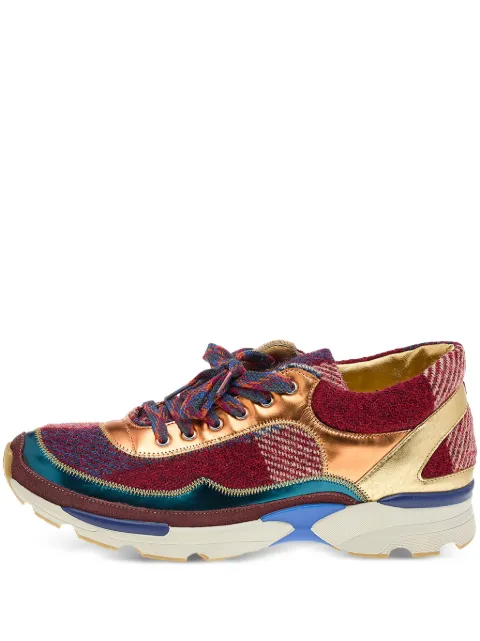 CHANEL Pre-Owned tenis bajos con agujetas