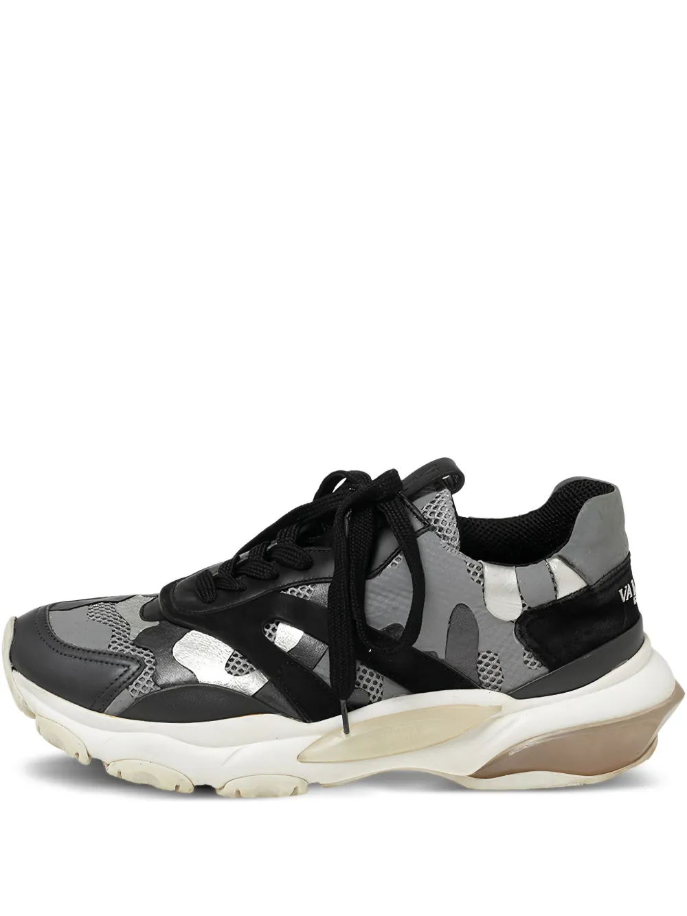 Bounce sneakers
