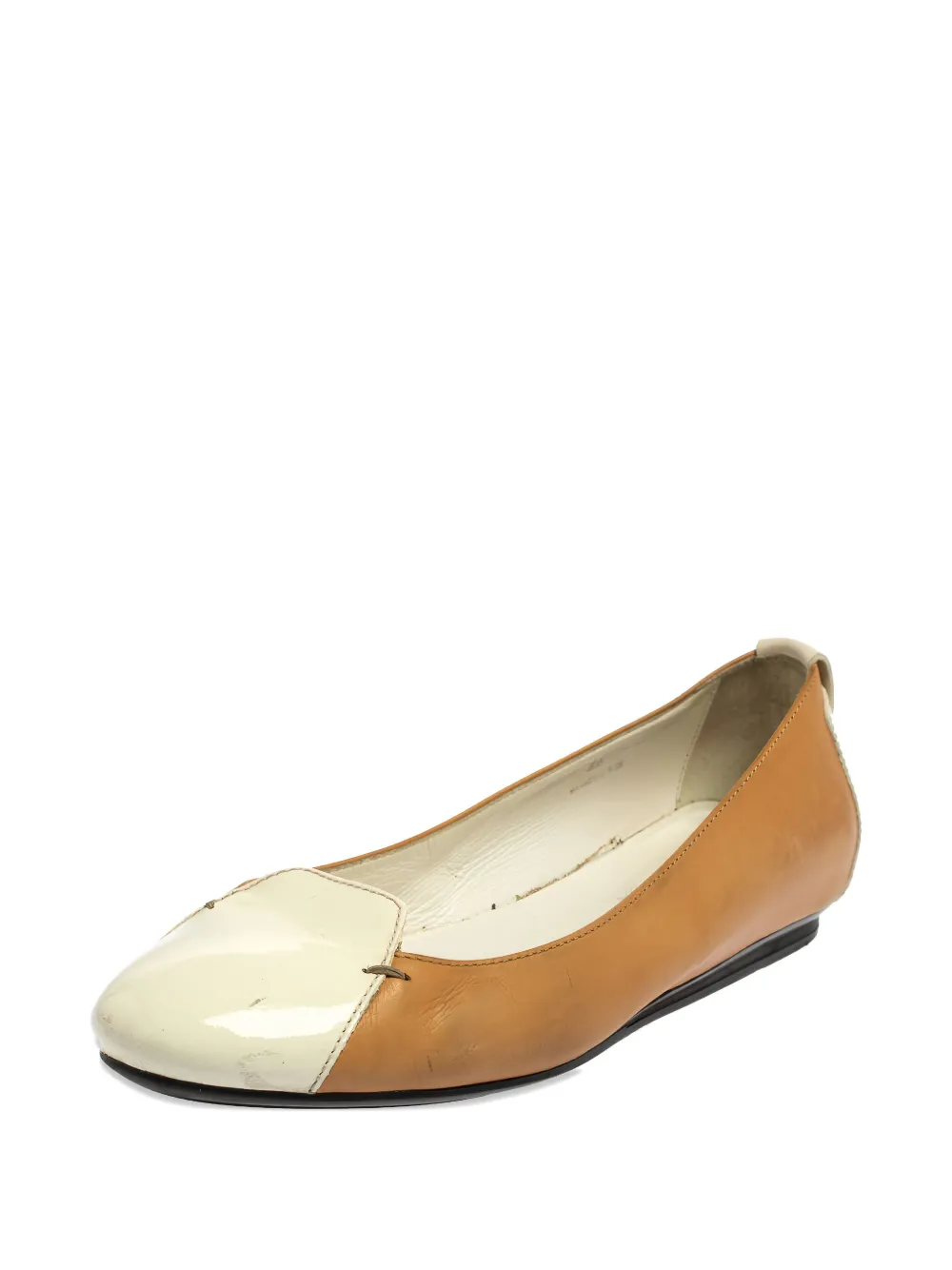 Tod's Vintage Lakleren ballerina's met ronde neus - Bruin