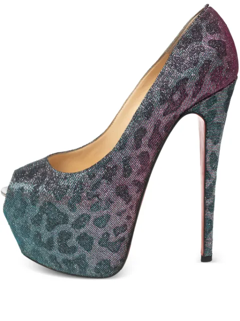 Christian Louboutin Pre-Owned zapatillas con estampado de leopardo y tacón de 150mm
