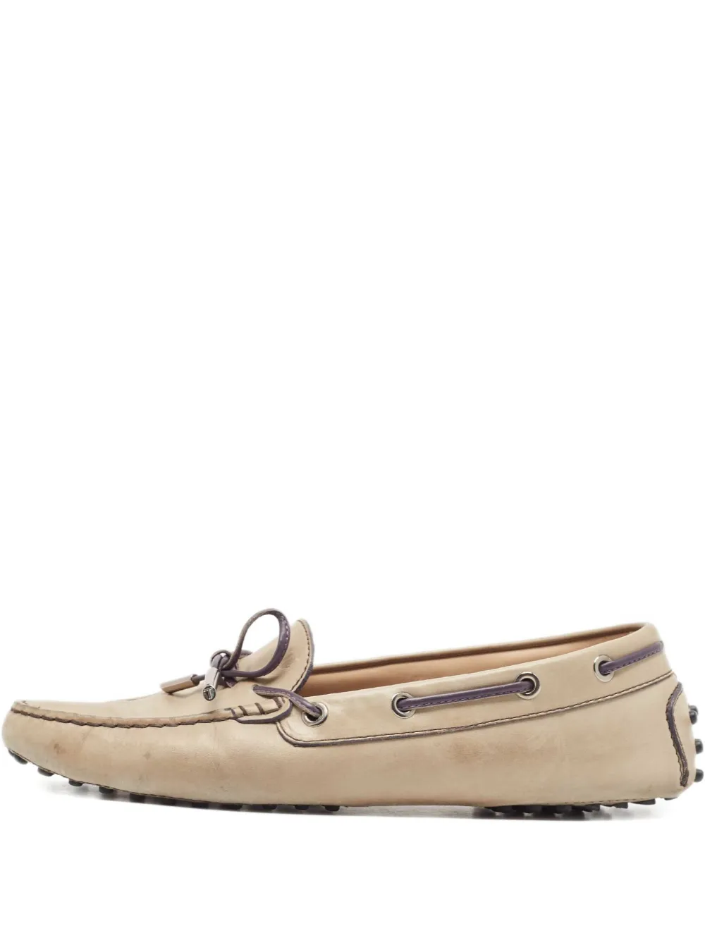 Tod's Vintage プレオウンド レザーローファー - ニュートラル Tod's Vintage プレオウンド レザーローファー - ニュートラル