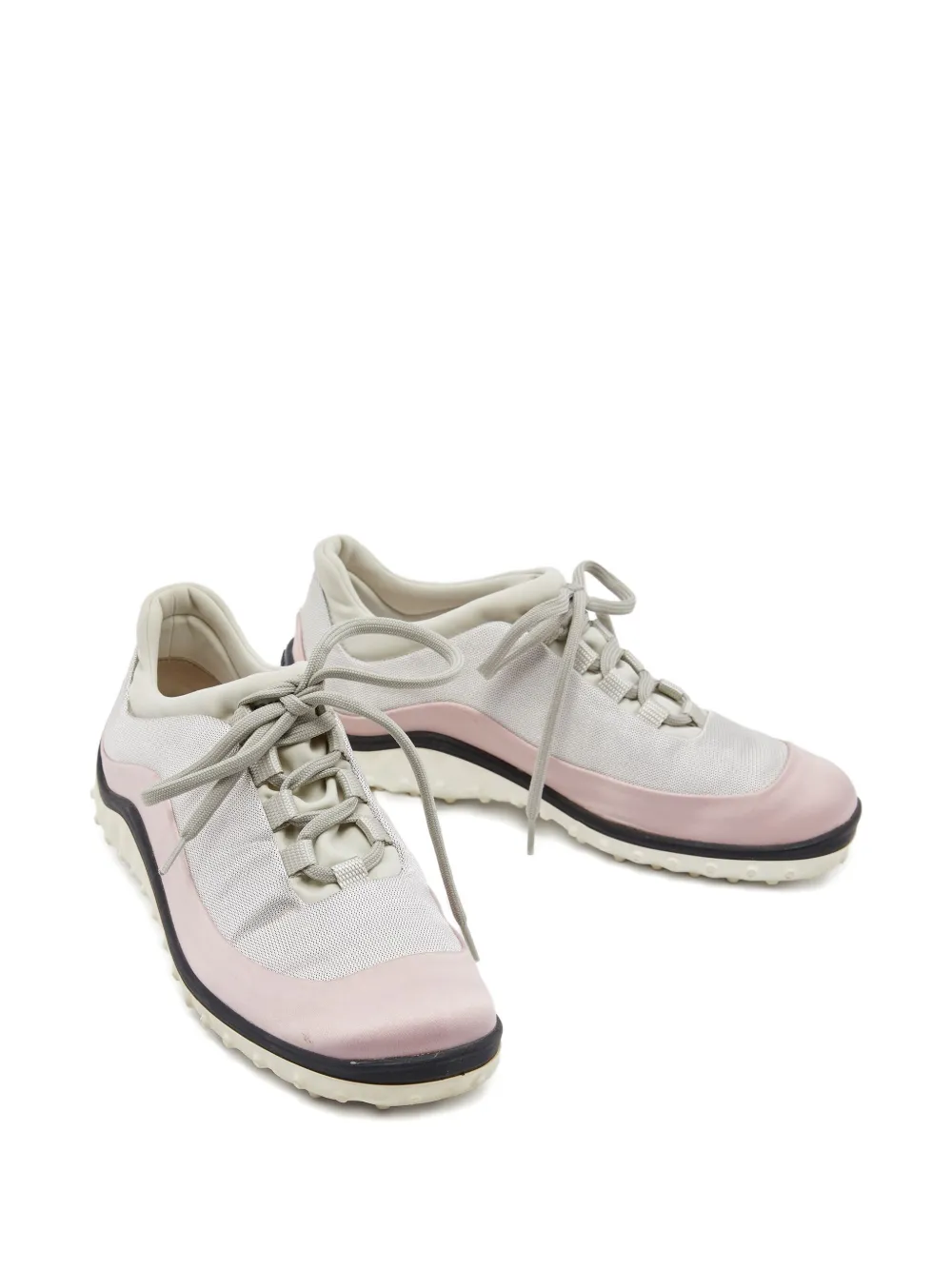 Miu Miu Pre-Owned mesh-panelled sneakers | Zapatos | Image 2