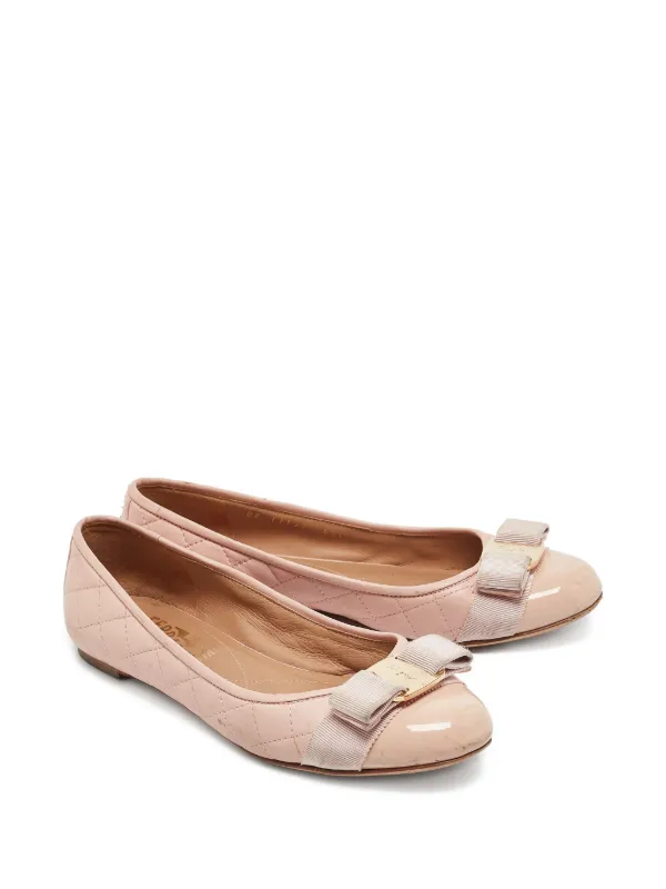 Ferragamo Pre-Owned レザーフラットシューズ | ピンク | FARFETCH JP