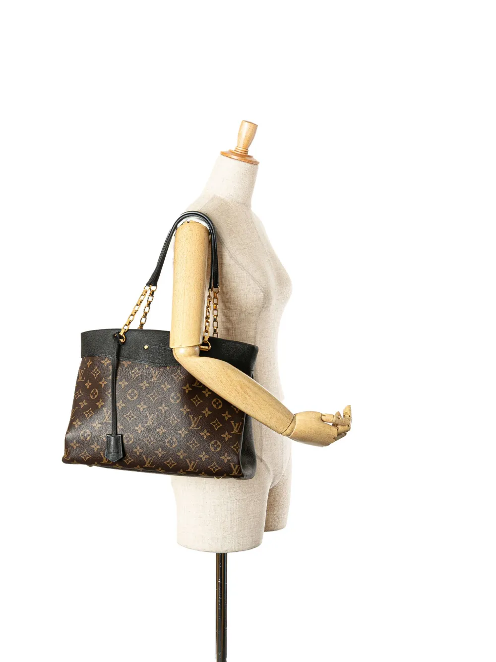 Pre-owned Louis Vuitton 2016 Monogram Pallas Shopper Tote Bag