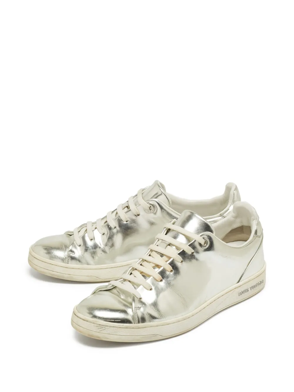 Louis Vuitton Pre-Owned Metallic leren sneakers - Grijs