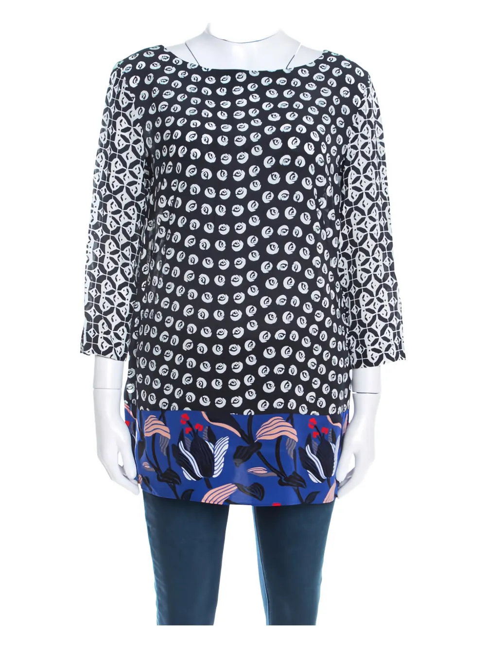 Pre-owned Escada Floral-print Silk Blouse In Black