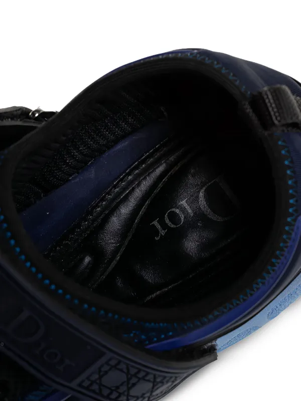 Christian　Dior　スリップ（ブルー） Dway Slide Natural Raffia and Deep Blue Embroidered Cotton