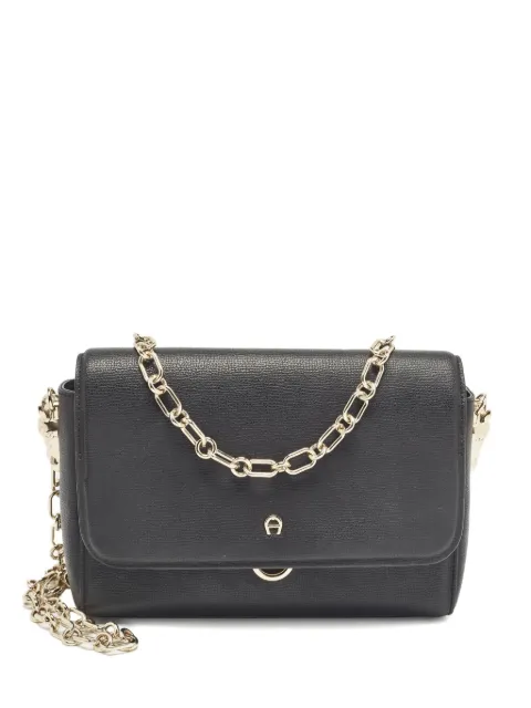 Aigner Vintage leather chain bag