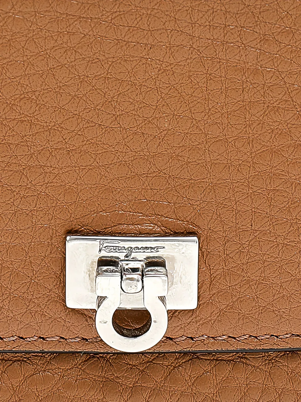 Pre-owned Ferragamo Gancini Textured-leather Cardholder