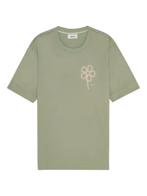 NN07 playera con bordado floral