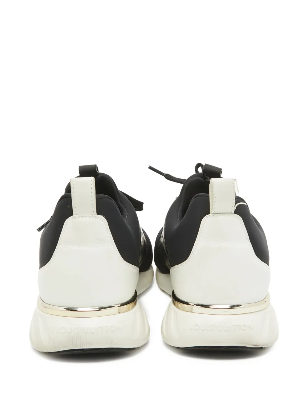 Louis Vuitton Pre-Owned Sneakers met monogram - Zwart