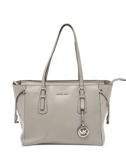 Michael Kors pre-owned Voyager logo-charm tote bag