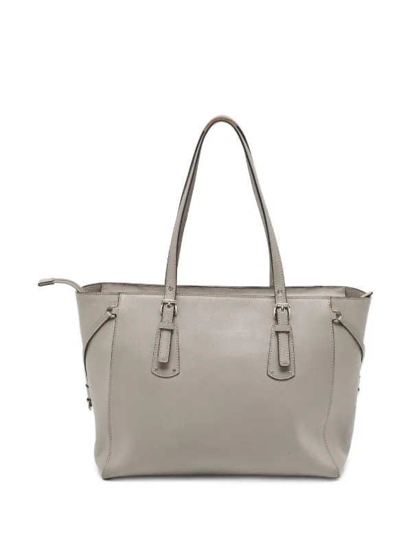Michael Kors pre-owned Voyager logo-charm Tote Bag Grey