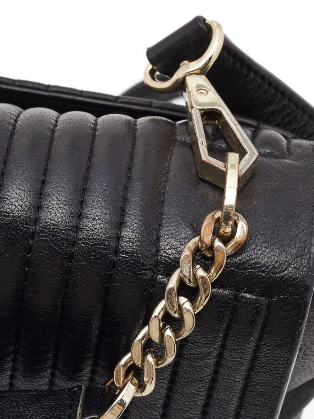 Pre-owned Dkny Vintage Quilted Leather Shoulder Bag