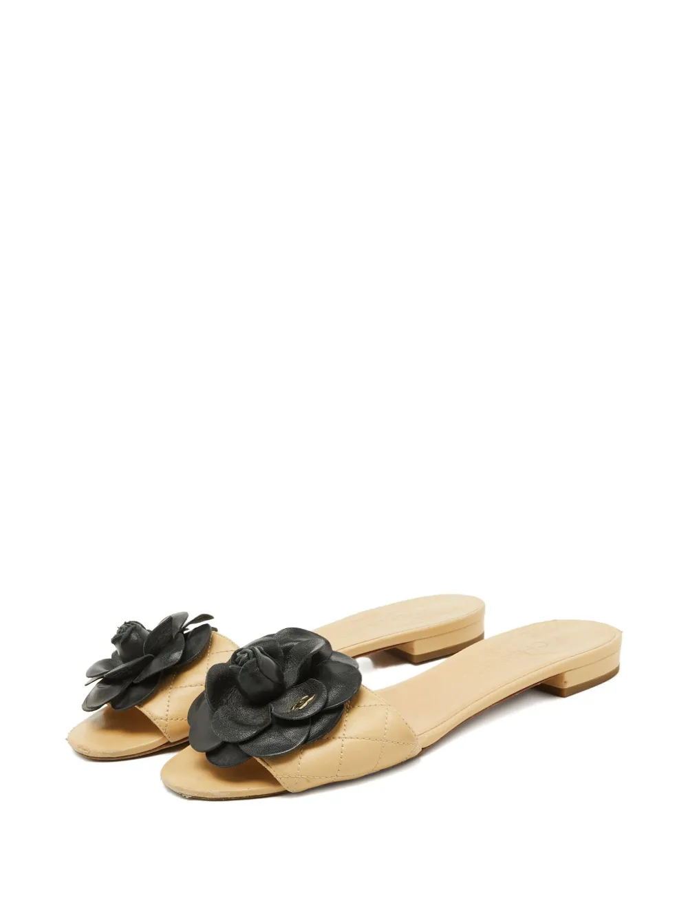 CHANEL Pre-Owned Camellia motif sandals | Image 2