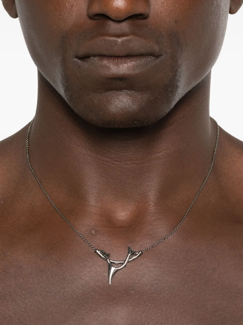Shaun Leane rose thorn branch pendant neckace | نساء | Image 2