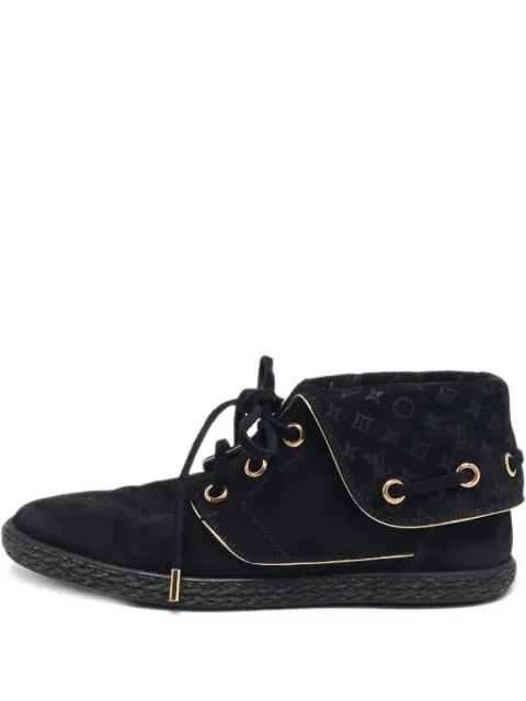 Louis Vuitton Pre-Owned Cape sneakers
