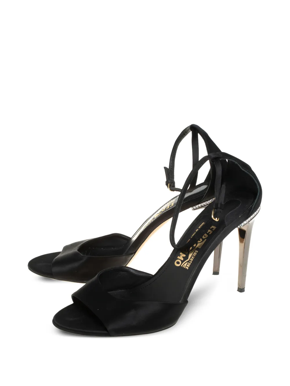 Ferragamo Pre-Owned 100 mm satijnen sandalen met gesp - Zwart