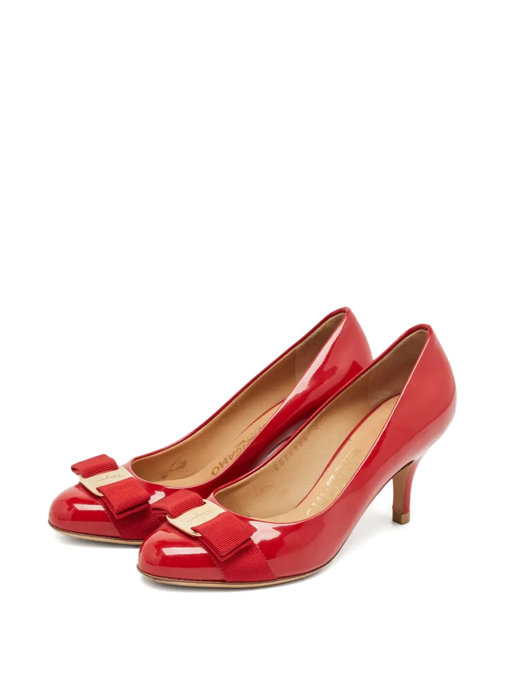 Ferragamo Pre-Owned 80mm Carla Vara patent-leather pumps | Image 2