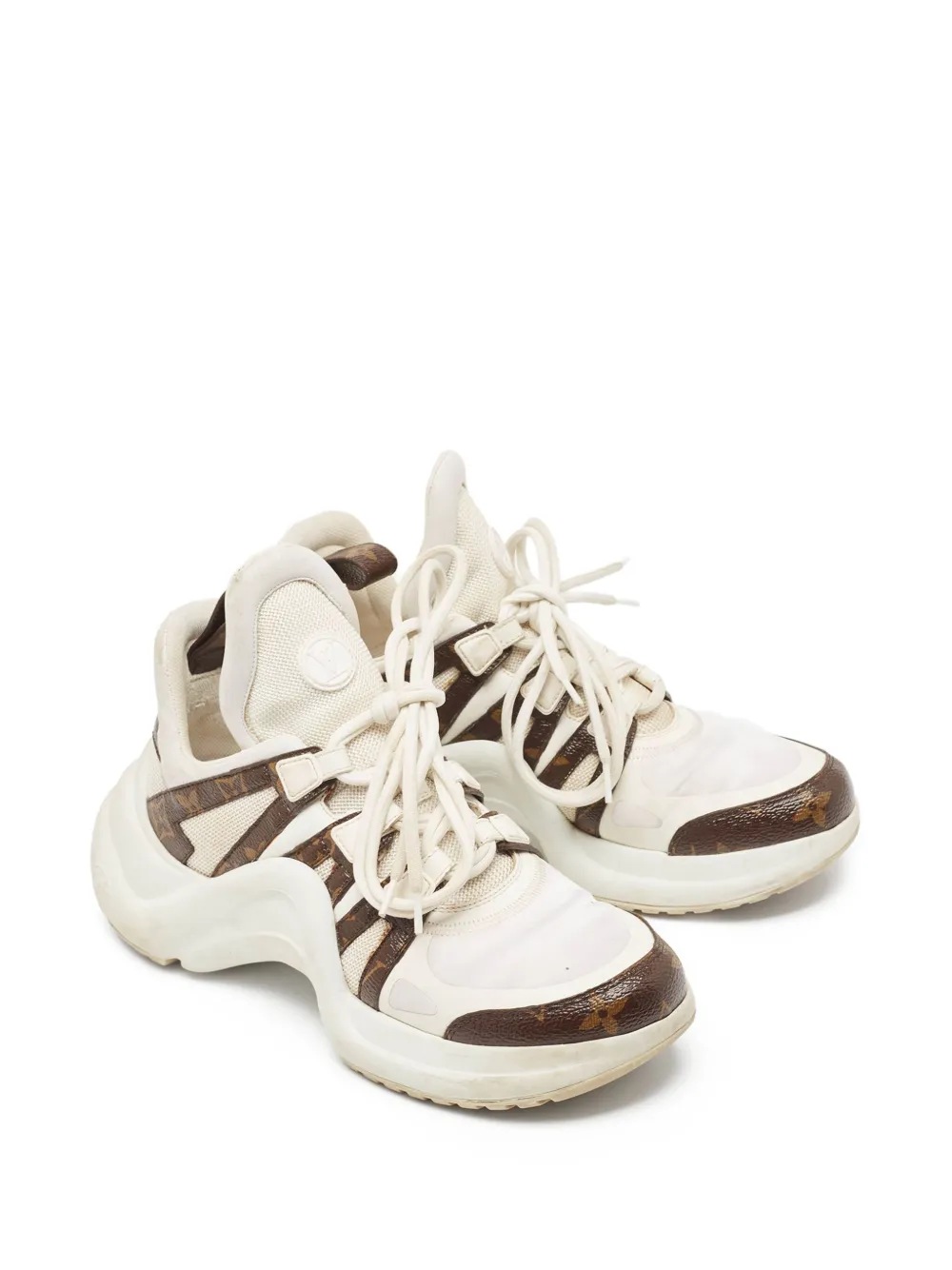 Louis Vuitton Pre-Owned mesh-panelled lace-up sneakers | Image 2