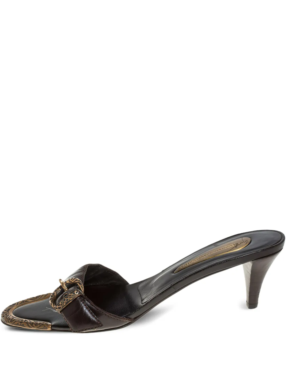 leather buckle sandals