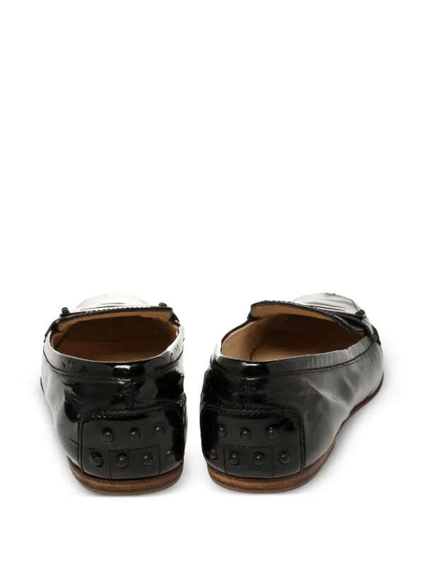 Tod's Vintage プレオウンド エナメルレザーペニーローファー
