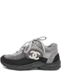CHANEL Pre-Owned Interlocking-CC sneakers - Grey